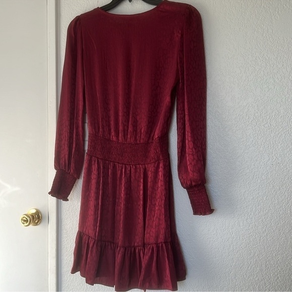 MICHAEL MICHAEL KORS Burgundy Smocked Textured Pull Over Animal Print Long Sleev - Picture 8 of 12